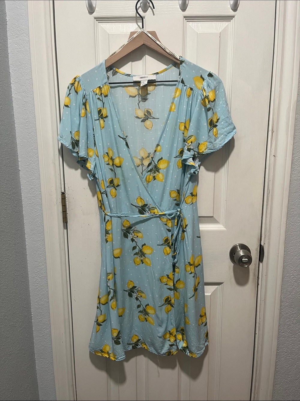 Forever 21 Size 0X Light Blue Lemon Print Wrap Dress